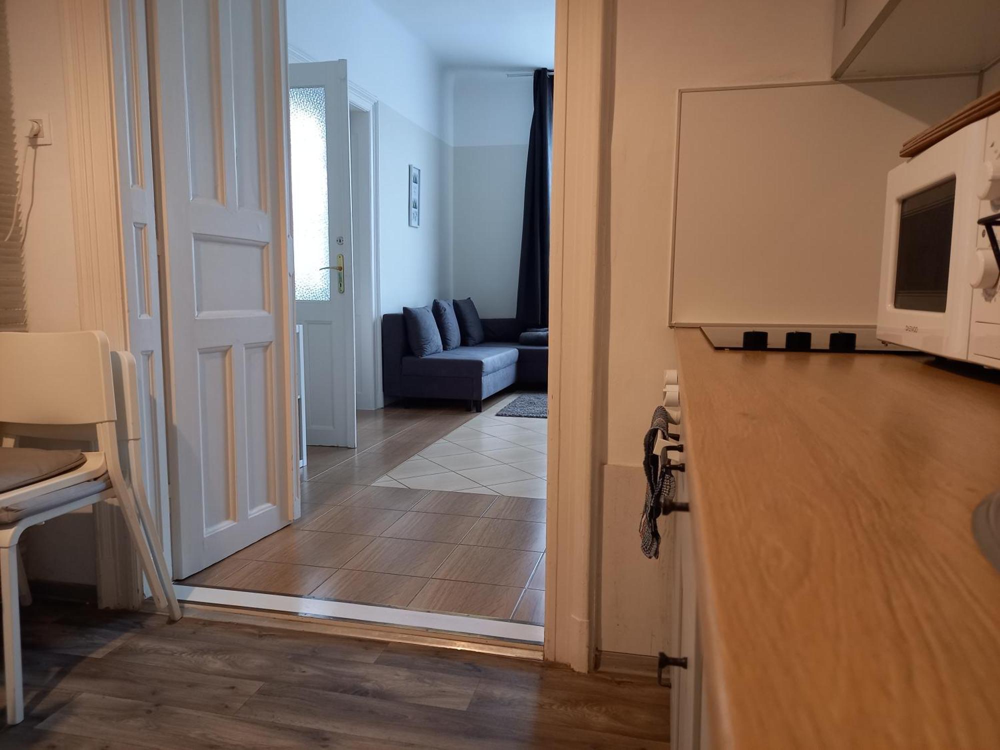 Idill Apartmanhaz B&B Tiszafured Exterior photo